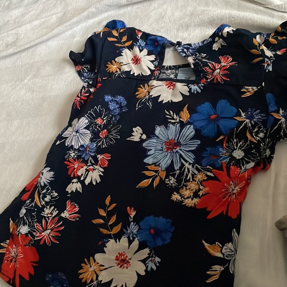 Great for the summer - Picture 2 of 2